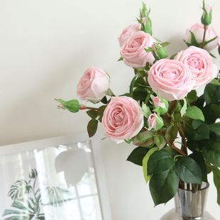 Künstlicher Deko-Blumenstrauß